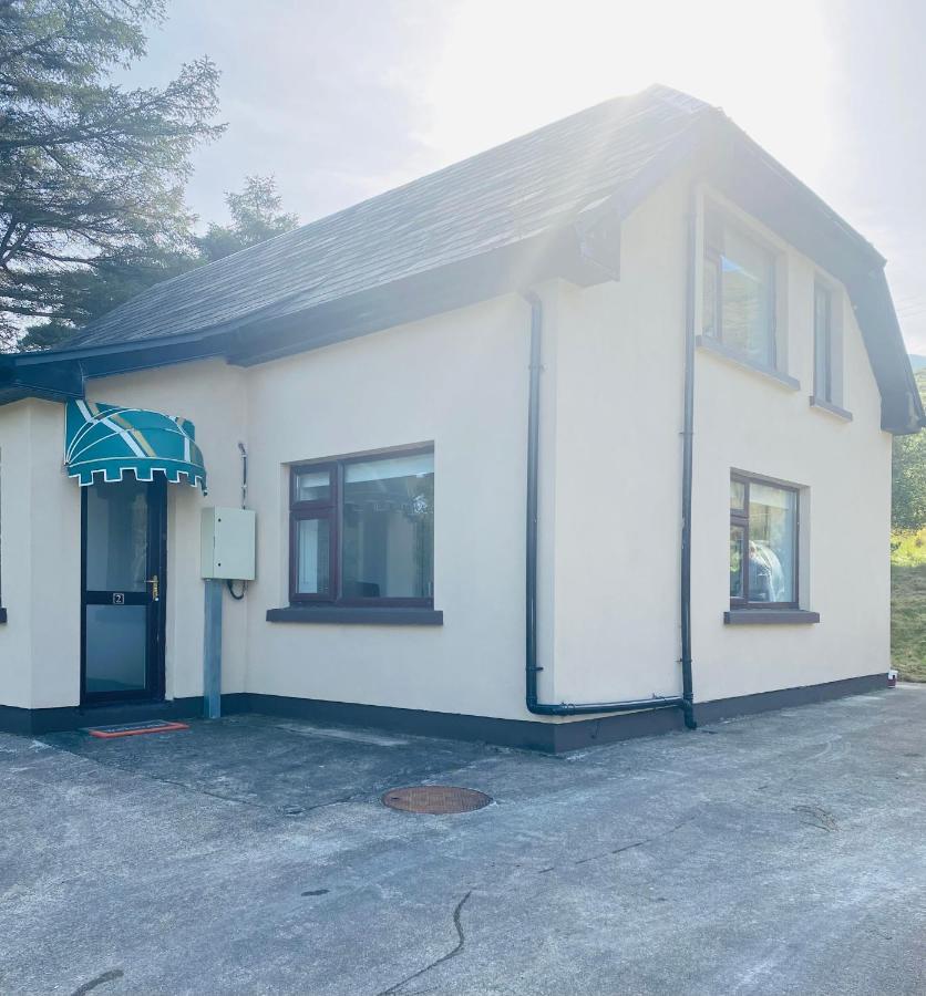 Townhouse Leenane Leenaun Exteriör bild